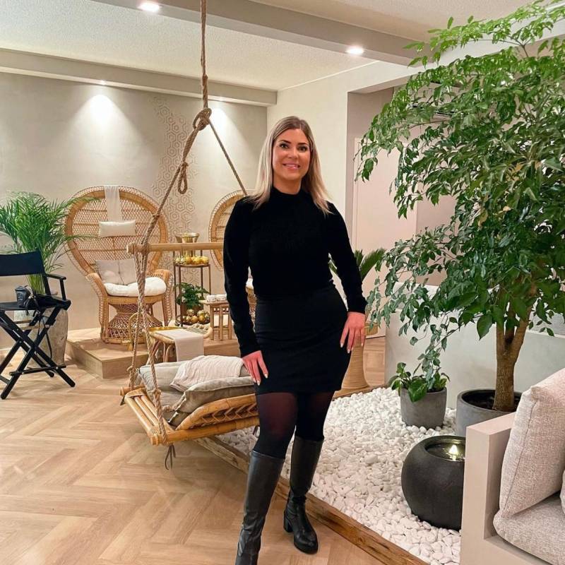 Julie33134 dating