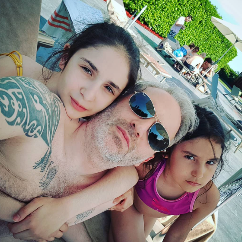 PeterBenjamin42087 dating