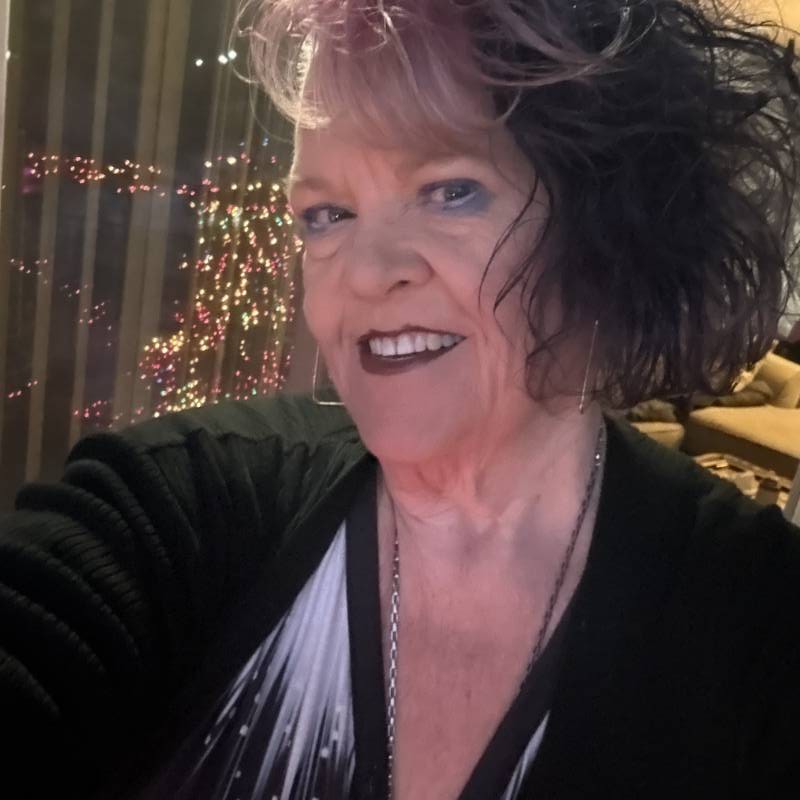 Den12513 dating